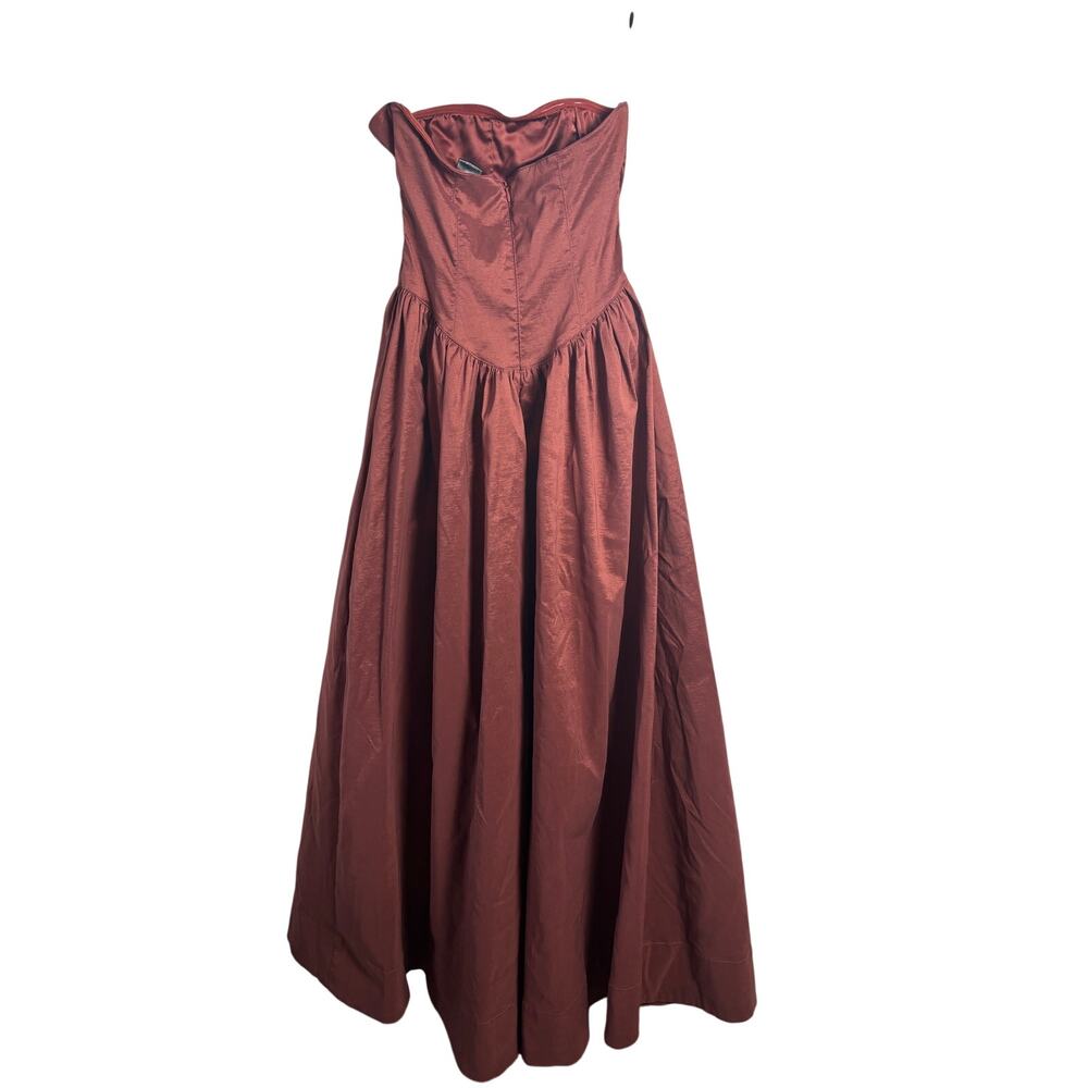 Hansen & Gretel Audrey Pinot Pocketed Gown - Picture 4 of 6